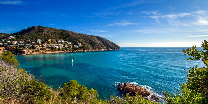 Nestled along the stunning Costa Blanca, Moraira is a charming coastal village in Spain that has attracted the interest of both homeowners and investors.