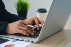 2025 is the year to build a profitable website for UK business. Web applications are now competing increasingly in the digital space and thus they need to be effective, fast, and user-friendly in their positive experience to survive in such competition.