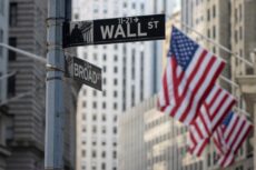 Institutional investors are pulling back from US equities and the dollar in record numbers, as President Trump’s aggressive tariff policies send shockwaves through global markets and push growth expectations to a 30-year low.