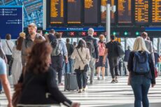 The number of UK employers voluntarily paying the higher Living Wage has risen by 19% over the past year, despite signs of a cooling labour market and pressure from statutory wage increases.