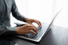 Day trading isn't just for people with multiple monitors and entire days blocked out for charts. If you're someone with a full calendar, running a business, juggling meetings, or working in a demanding role, there's still room for it.