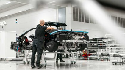 McLaren commits £500m to UK expansion with 1,000 jobs by 2032