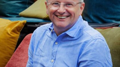 Headshot of Malcolm Seagrave, CEO of hedgehog lab