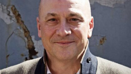 Headshot of Nick Smith, partner of Manifesto Growth Architects