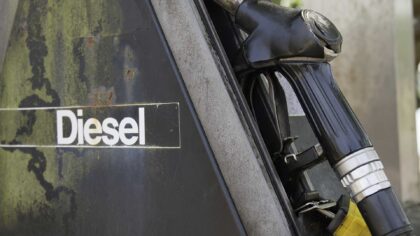 FairFuelUK urges fuel duty cut as diesel averages 199.5p a litre