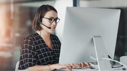 A late delivery becomes a management problem when the customer has already contacted support twice and nobody can authorise the next step.