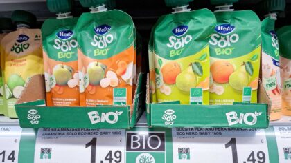 Sample pouches and polished quotations reveal little about how packaging is actually made. BioPouches, a China-based manufacturer, shows how opening up its production floor can help overseas buyers ask sharper questions.