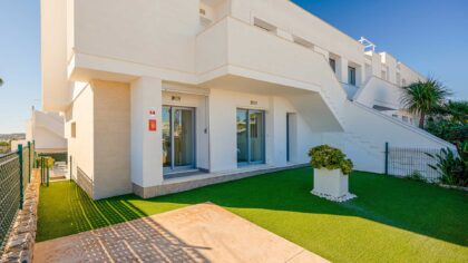 The three formats offer noticeably different approaches to space, privacy, outdoor living, and day-to-day convenience. A suite can keep everything close and simple, while a townhouse introduces multiple floors and more separation between living and sleeping areas.