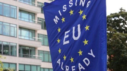 Senior Downing Street officials have been contacting thinktanks and pollsters to test public support for the UK rejoining the EU, according to the Guardian, as momentum builds behind including such a pledge in Labour's next manifesto.